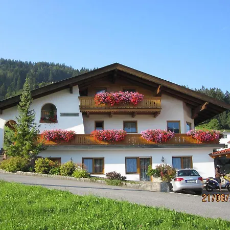 Haus Tirol Apartamento