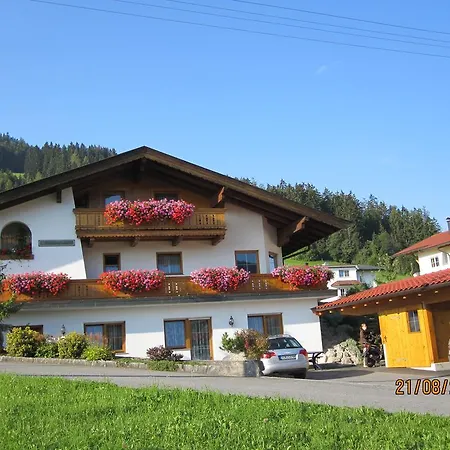 דירה Haus Tirol תיירזה