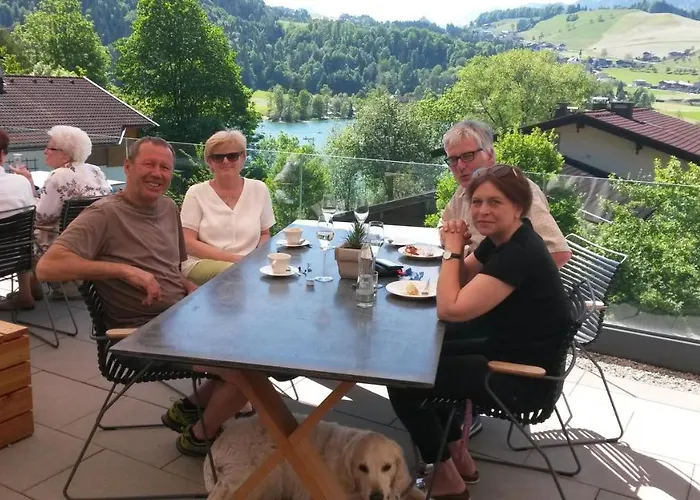 Haus Tirol Apartamento *