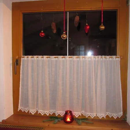 Apartament Haus Tirol *